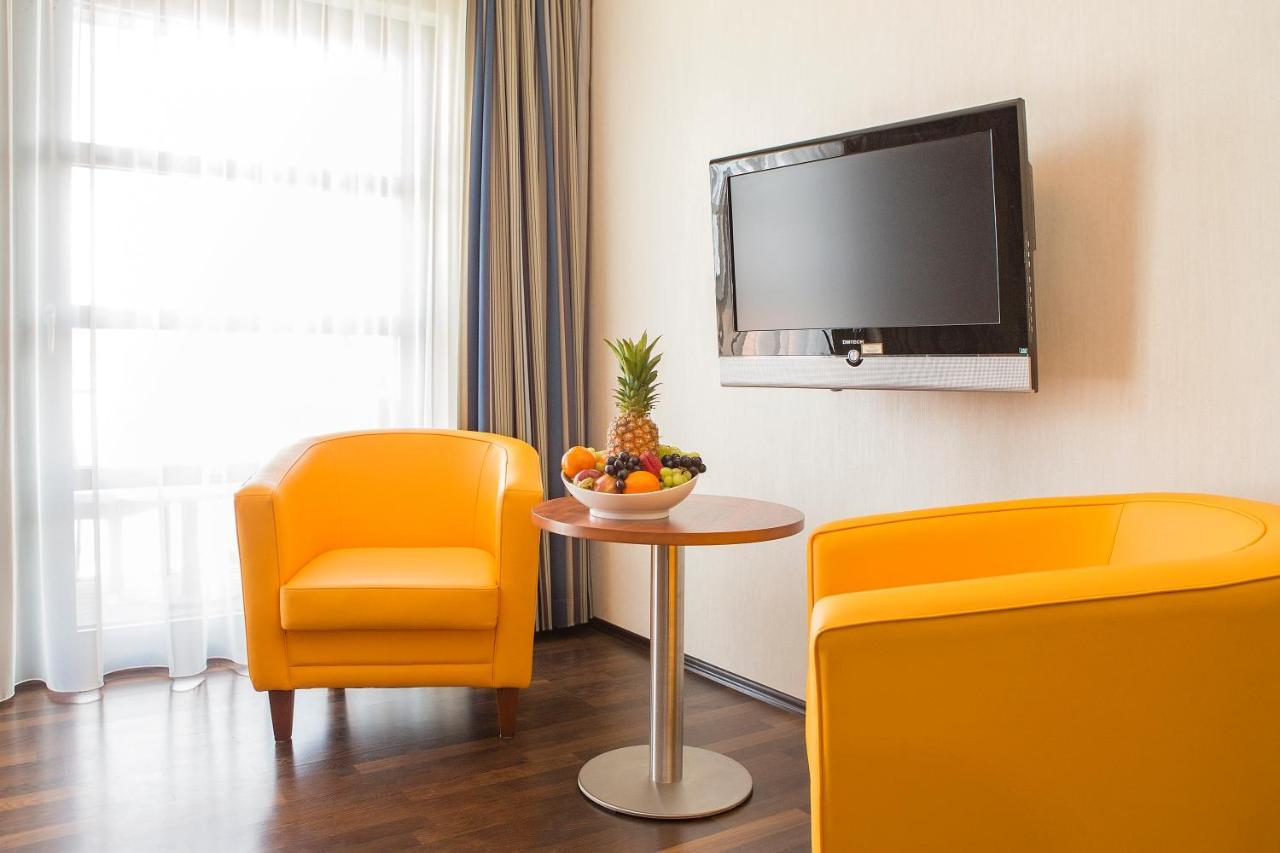 City Hotel Roding 4*